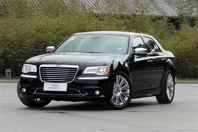 中升搏勒克萊斯勒300C購(gòu)車送大禮包