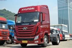 四川現代 Xcient創虎 360馬力 4X2 牽引車（低配）（CHM4180KPQ39M）