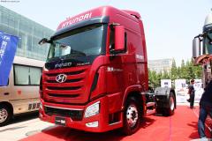 四川現代 Xcient創虎 360馬力 4X2 牽引車