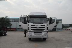 東風柳汽 霸龍康明斯M7C重卡 400馬力 6X4 牽引車