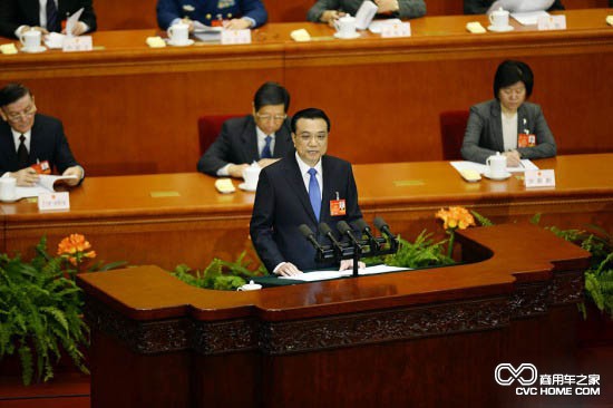 李克強:今年淘汰黃標車600萬 柴油升國四
