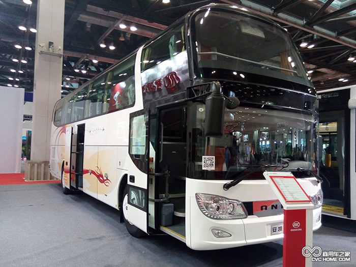 安凱11米營(yíng)運(yùn)客車(chē)—HFF6113K06D1E4 商用車(chē)之家訊