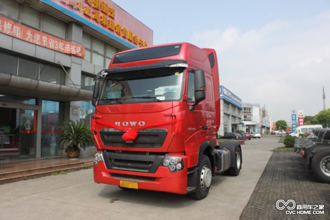 中國重汽HOWO T7H重卡 商用車之家