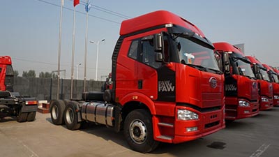 2013款解放 J6P重卡 350馬力 6X4 半掛牽引車(CA4250P66K2T1A1HE4)