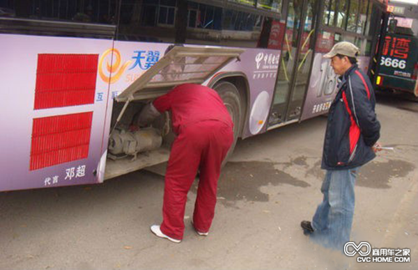 一哄而上 汽車后市場(chǎng)這座金礦規(guī)模有多大