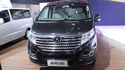 2015重慶車展 江淮瑞風M5 6檔手動商務型