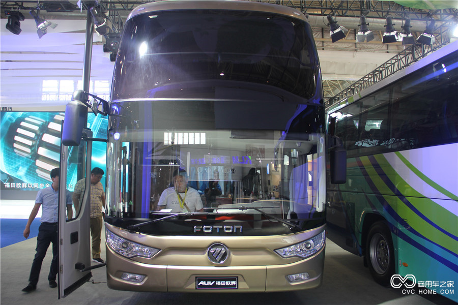 2016北京道路運輸展 福田歐輝BJ6122單層超級客車