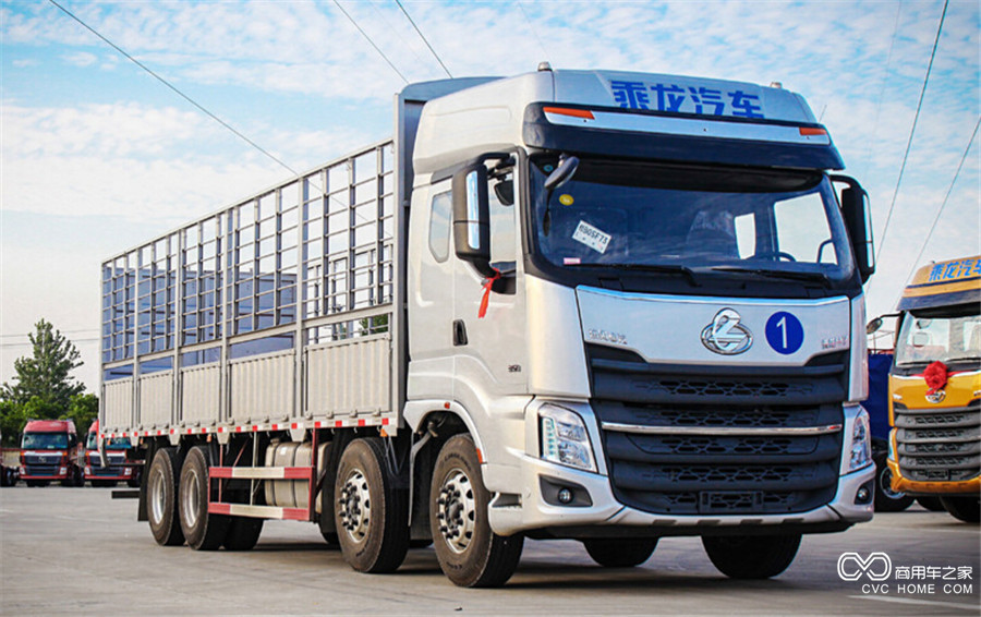 東風(fēng)柳汽 乘龍H7重卡 350馬力 8X4 9.6米排半倉柵式載貨車(LZ5310CCYQELA)
