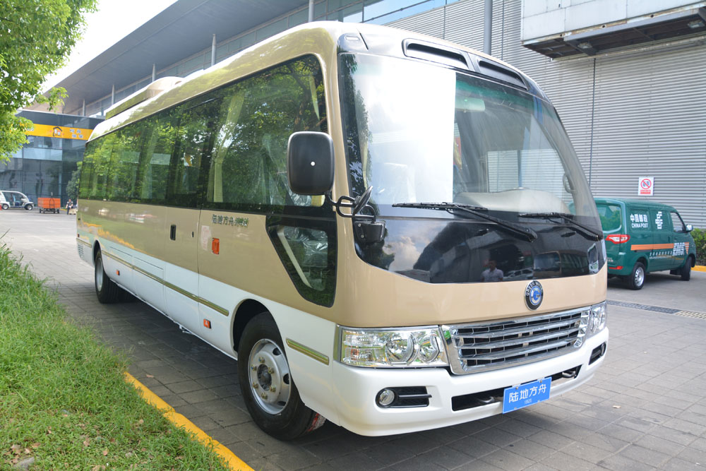 陸地方舟8.3米康和特純電動客車