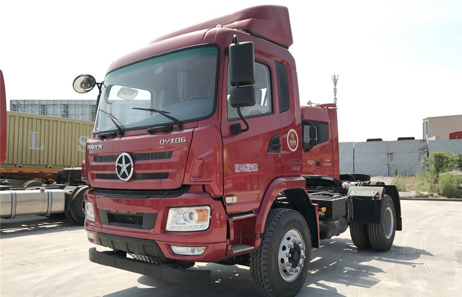 大運N6 245馬力4*2牽引車